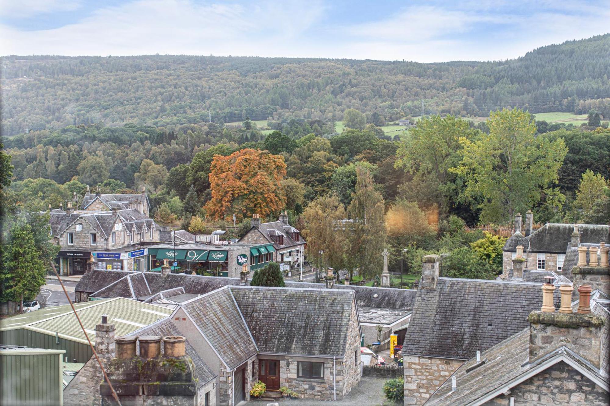 פיטלוצ'רי Scotland'S Spa Hotel מראה חיצוני תמונה